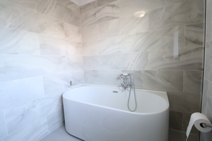 4 Bedroom Property for Sale in Amsterdamhoek Eastern Cape